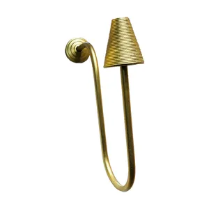 گل میخ مدل مخروط کوه عصایی لوکس کد ME02