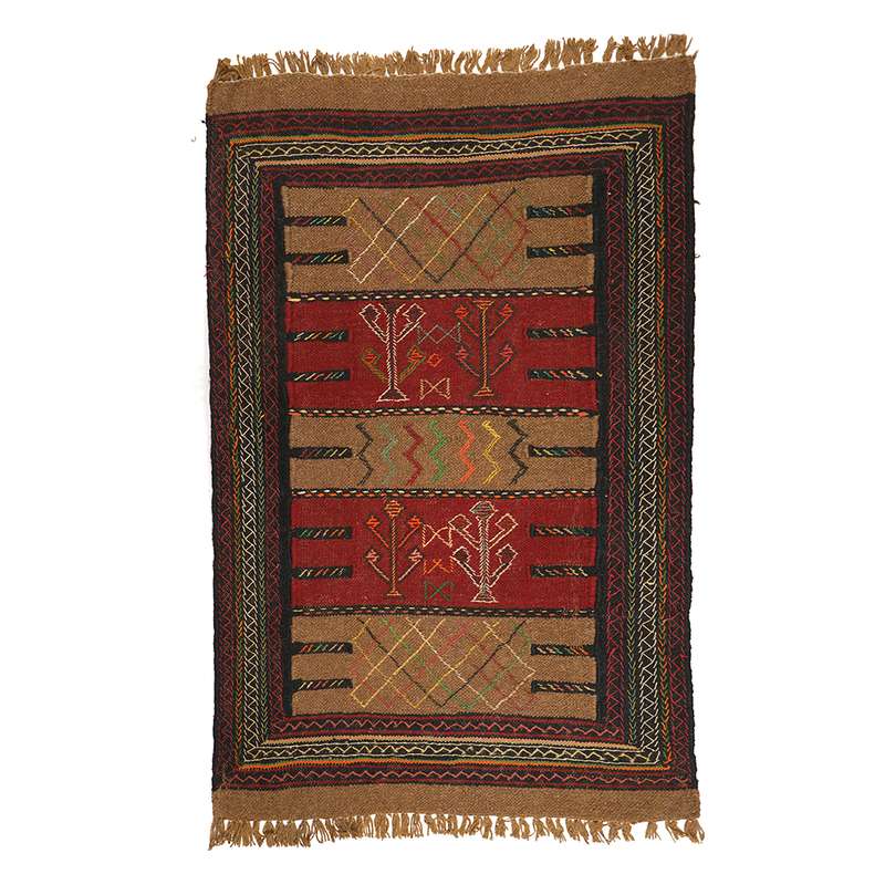 گلیم دستبافت یک ونیم متری طرح سفره کردی کد 140880