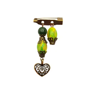 گل سینه زنانه مدل قلب