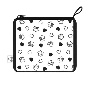 کیف نوار بهداشتی آیرون داک طرح Dog and Heart مدل PB10