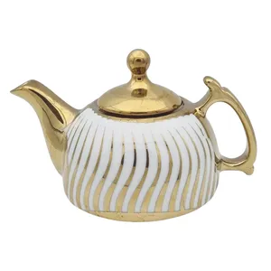 قوری مدل شقایق کد 11153xb گنجایش 600 میلی لیتر