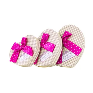 جعبه هدیه طرح قلب مدل P31-40 مجموعه 3 عددی