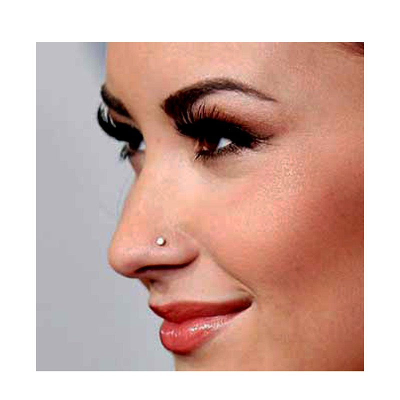 پیرسینگ بینی زنانه مدل DA051