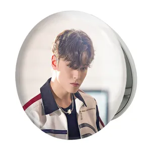 آینه جیبی خندالو طرح ورنون گروه سونتین Seventeen مدل تاشو کد 21511 