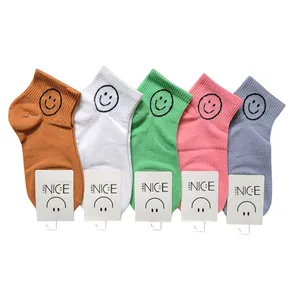 جوراب زنانه مدل لبخند 011690 بسته 5 عددی
