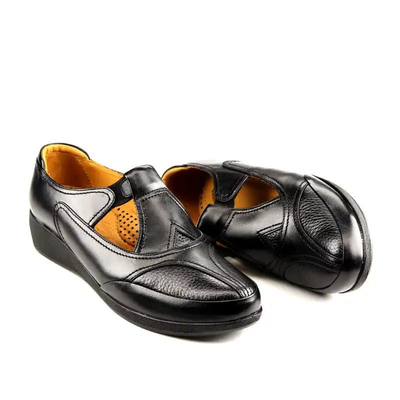 کفش روزمره زنانه روشن مدل 207 کد 01