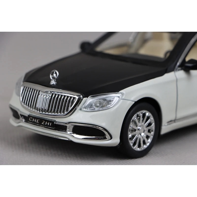 ماکت ماشین چه ژی مدل بنز میباخ S600 دودزا