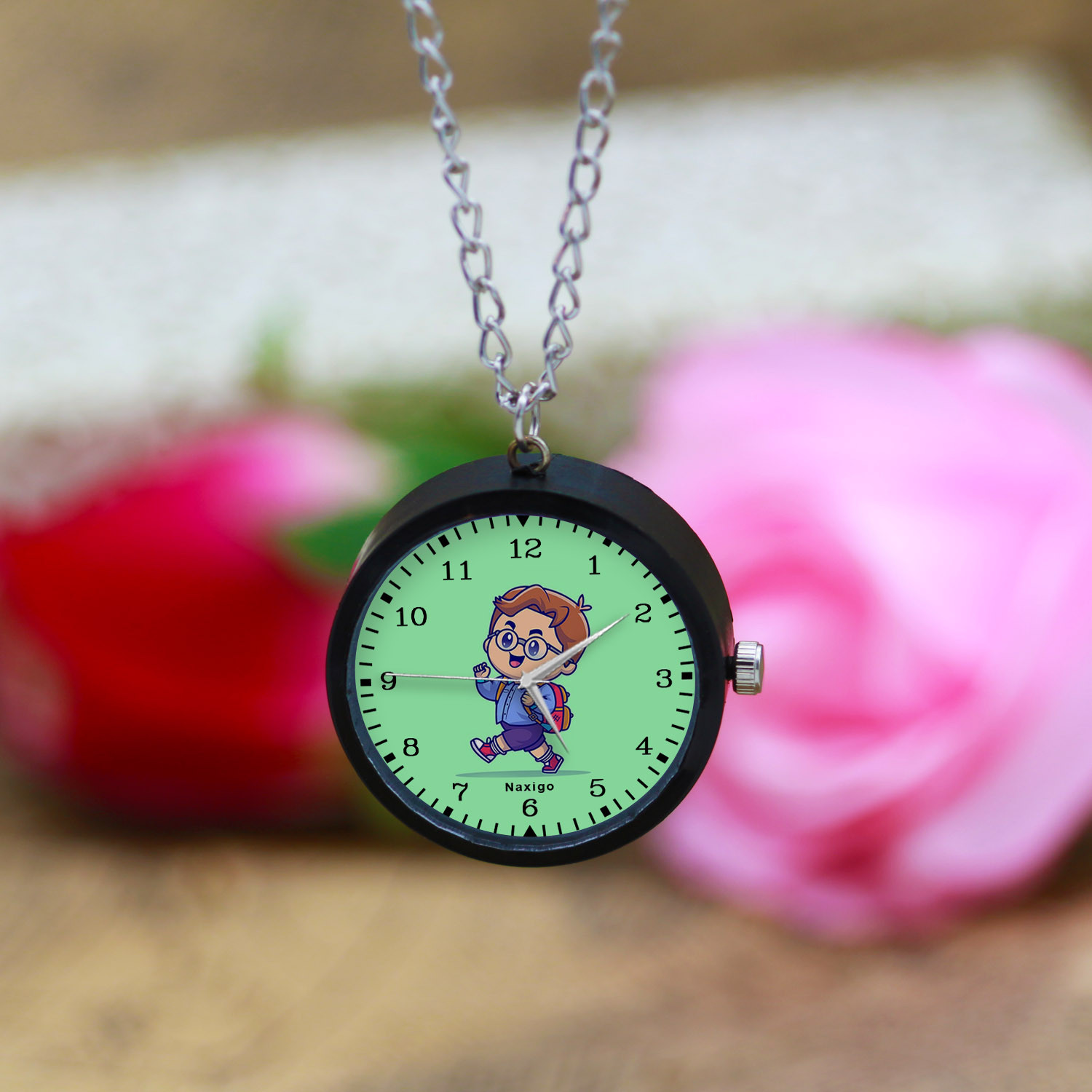 ساعت گردنبندی عقربه ای ناکسیگو مدل دانش آموز کد NF12410 ساعت گردنبندی عقربه ای ناکسیگو مدل دانش آموز کد NF12410