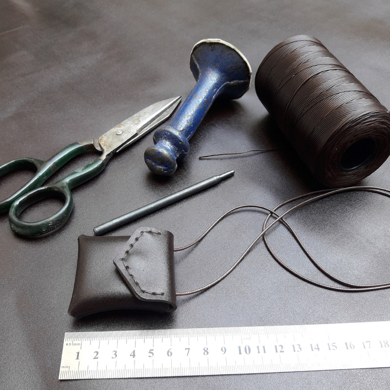 گردنبند مدل کیف چرم اسرین گردنبند مدل کیف چرم اسرین