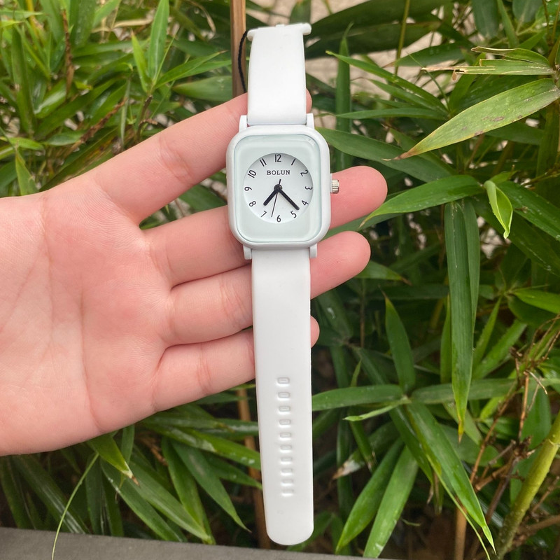 ساعت مچی عقربه ای بچگانه بولون مدل بند پیو ضد حساسیت کد 1