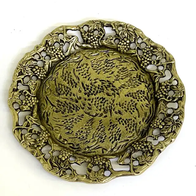 بشقاب برنجی مدل انگور102862