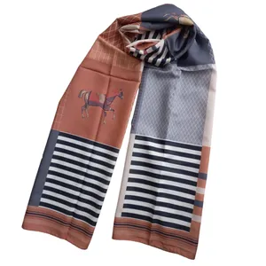 شال زنانه مدل نخی تابستانی چهارخانه اسب دار کد 667