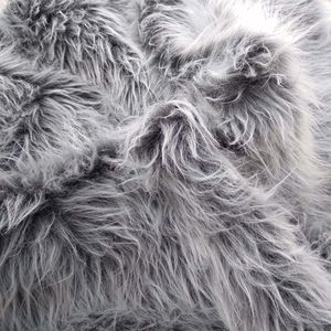 نقد و بررسی پارچه لباس مدل خز گلوریا توسط خریداران