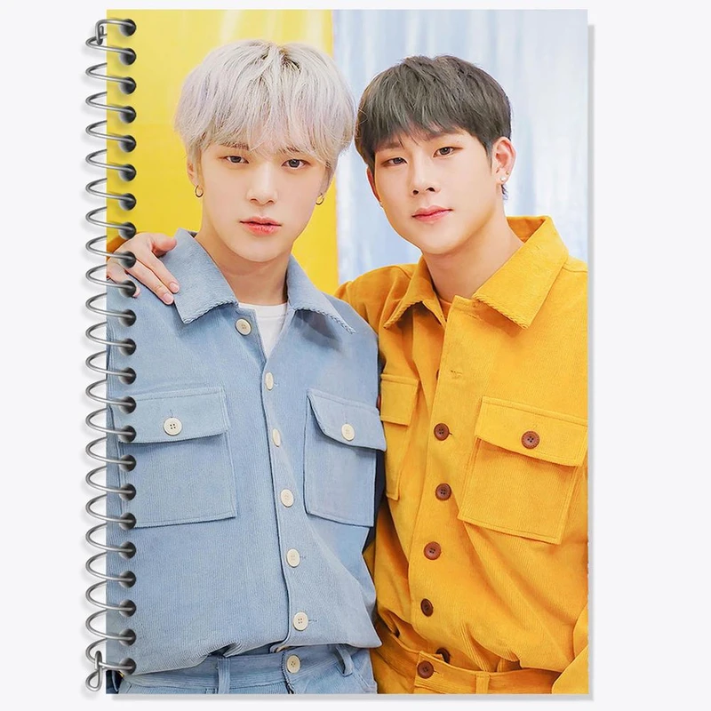 دفتر زبان 50 برگ خندالو مدل سه خط طرح گروه مانستا اکس Monsta X کد 21198