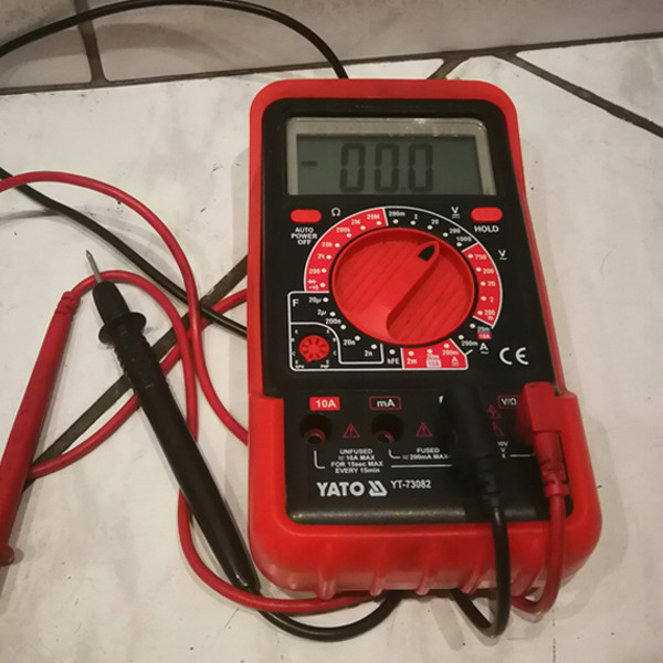 مولتی متر دیجیتال یاتو مدل YT-73082