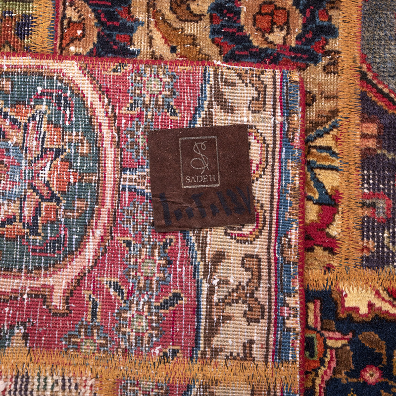 کلاژ فرش دستباف یک و نیم متری ساده کارپت کد 10020137 کلاژ فرش دستباف یک و نیم متری ساده کارپت کد 10020137