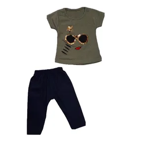 ست تی شرت و شلوارک دخترانه مدل دختر عینکی کد 8249