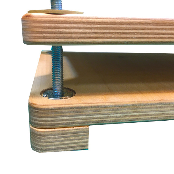 پرس رومیزی قالب گیری چرم مدل NZ-Wooden2X