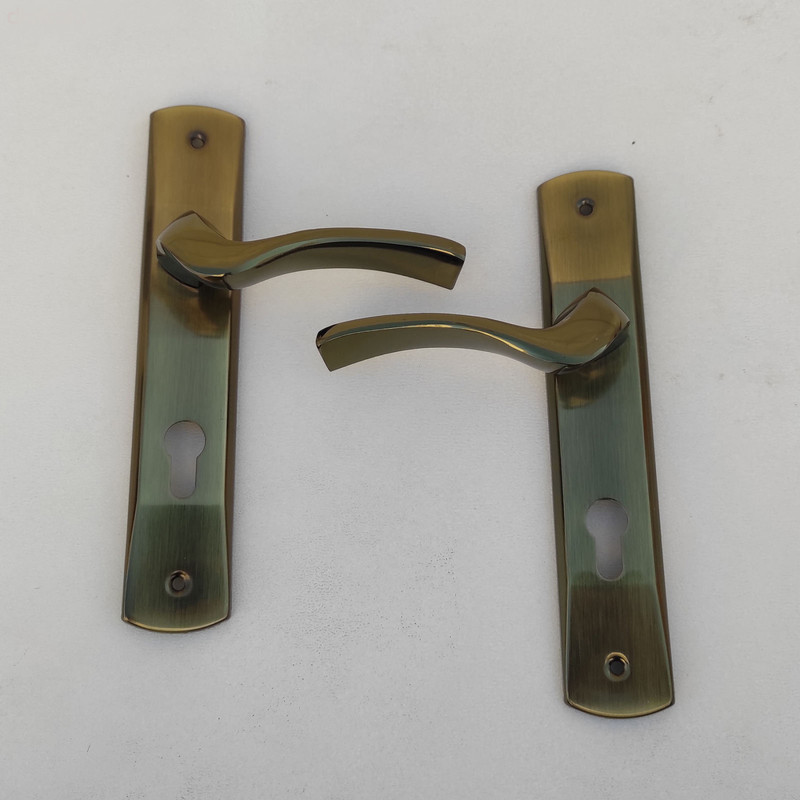 دستگیره در آوا مدل SS-12 مجموعه 2 عددی دستگیره در آوا مدل SS-12 مجموعه 2 عددی