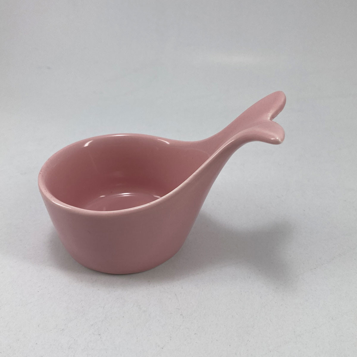 سس خوری مدل نهنگ مجموعه 2 عددی سس خوری مدل نهنگ مجموعه 2 عددی