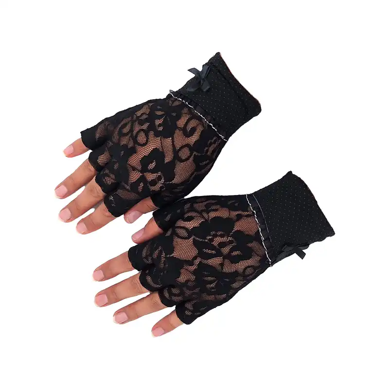 دستکش زنانه سیلکا مدل نیم انگشتی رانندگی کد 1341 رنگ مشکی