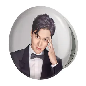 آینه جیبی خندالو طرح لی مین هو Leemin ho مدل تاشو کد 20874 