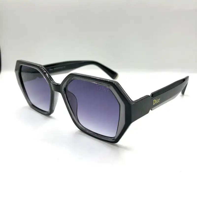 عینک آفتابی زنانه مدل dr2179