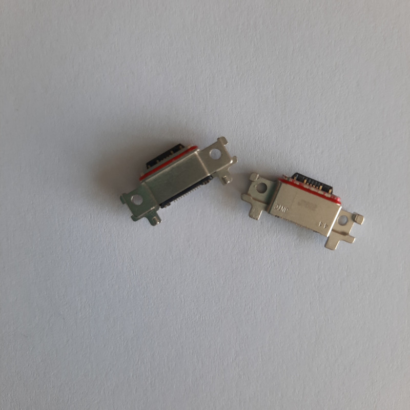سوکت شارژ مدل micro usb کد 017 بسته 10 عددی