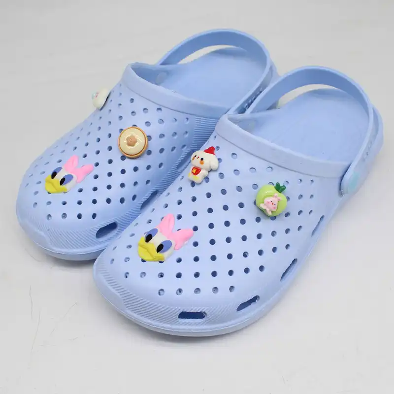 دمپایی زنانه مدل کراکس استیکردار کد 1508-LBE