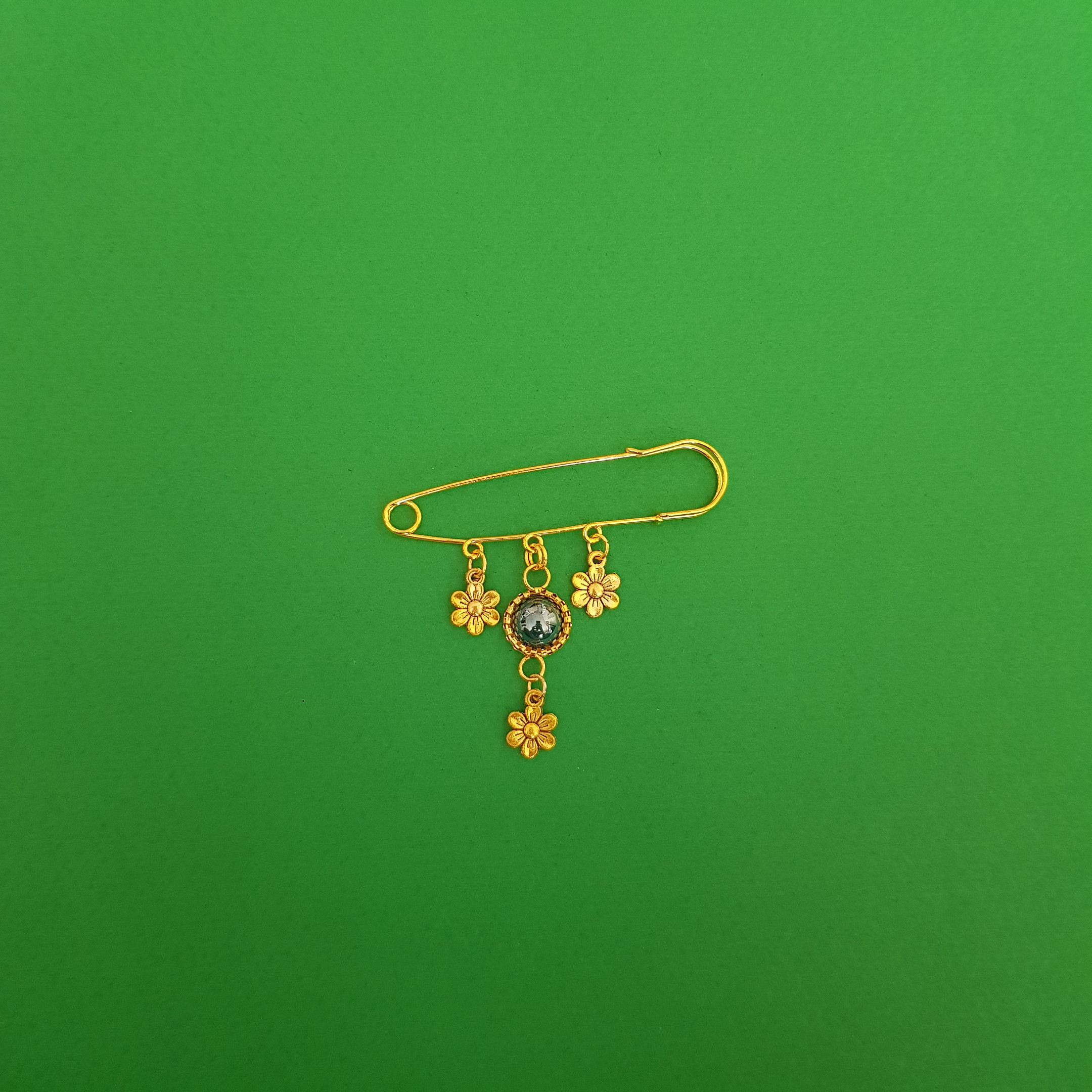 سنجاق سینه زنانه مدل گل سنجاق سینه زنانه مدل گل