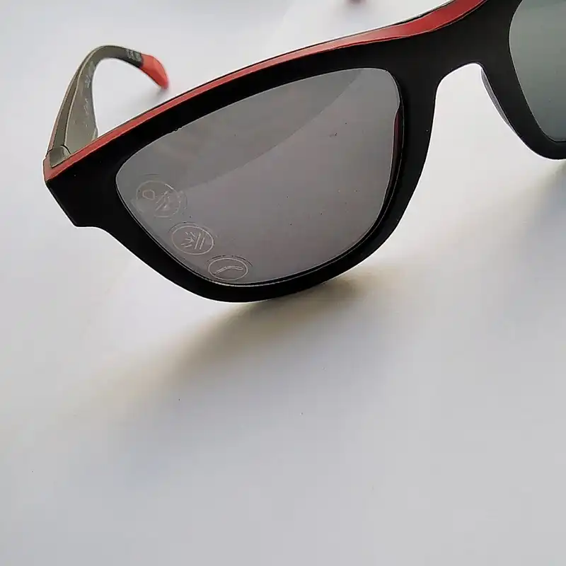 عینک آفتابی زنانه مدل SS 068