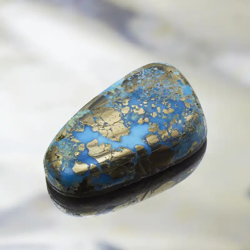 سنگ فیروزه مدل پیریت دار کد AD7