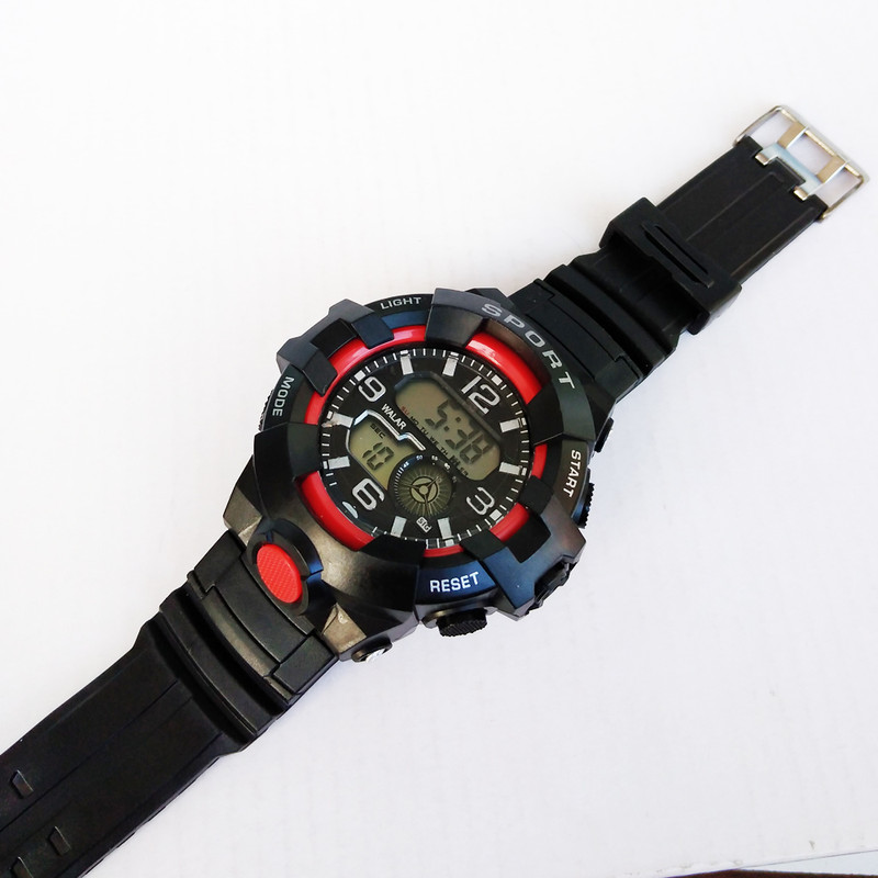 ساعت مچی دیجیتال پسرانه مدل اسپرت ضدآبSPORT کرنومتردار چراغدار ورزشی کد WAL52 ساعت مچی دیجیتال پسرانه مدل اسپرت ضدآبSPORT کرنومتردار چراغدار ورزشی کد WAL52