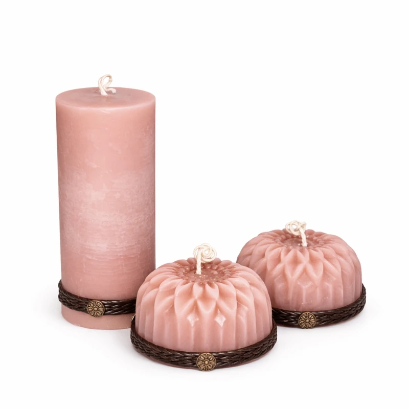 شمع دست‌ساز معطر مدل گلدن رز با رایحه آدامس بادکنکی زمان اتمام 10 ساعت مجموعه 3 عددی