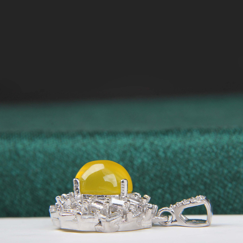 آویز گردنبند نقره زنانه مدل عقیق شرف الشمس دار آبکاری رادیوم کد PKR_376