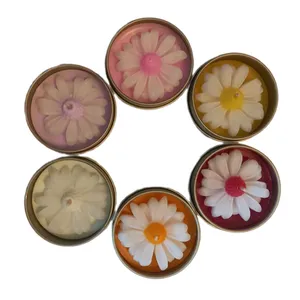 شمع قوطی فلزی مدل گل بابونه