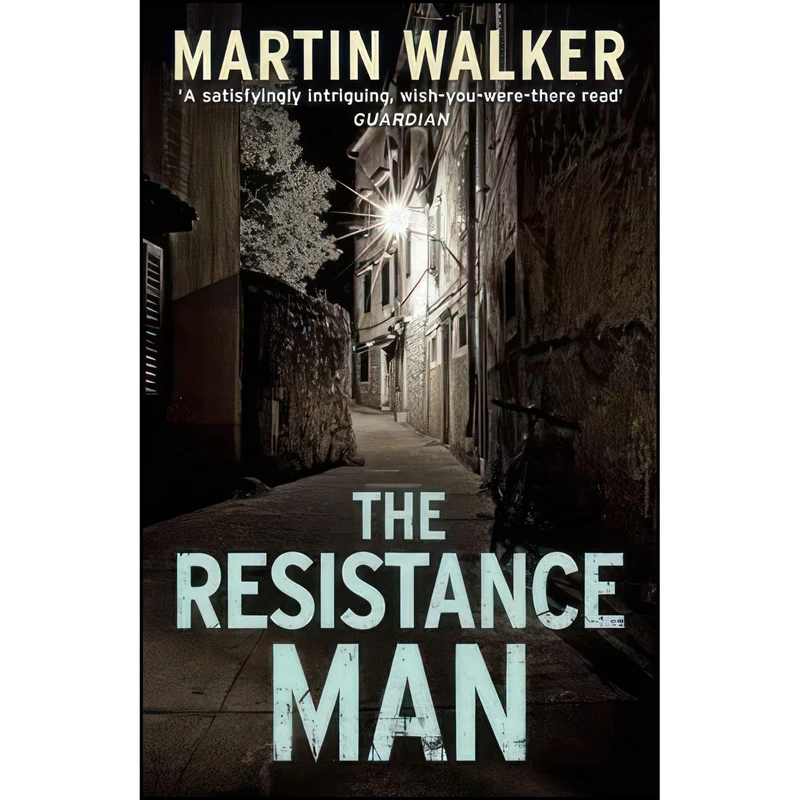 کتاب Resistance Man اثر Martin Walker انتشارات QUERCUS