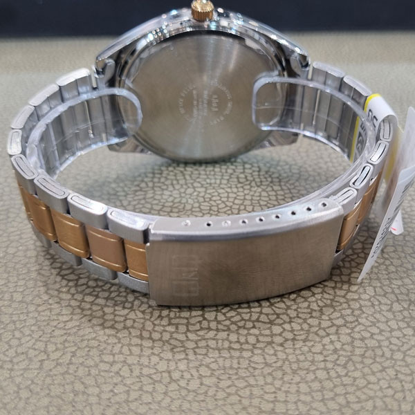 ساعت مچی عقربه‌ای مردانه کوارتز کیو اند کیو مدل A476J411Y