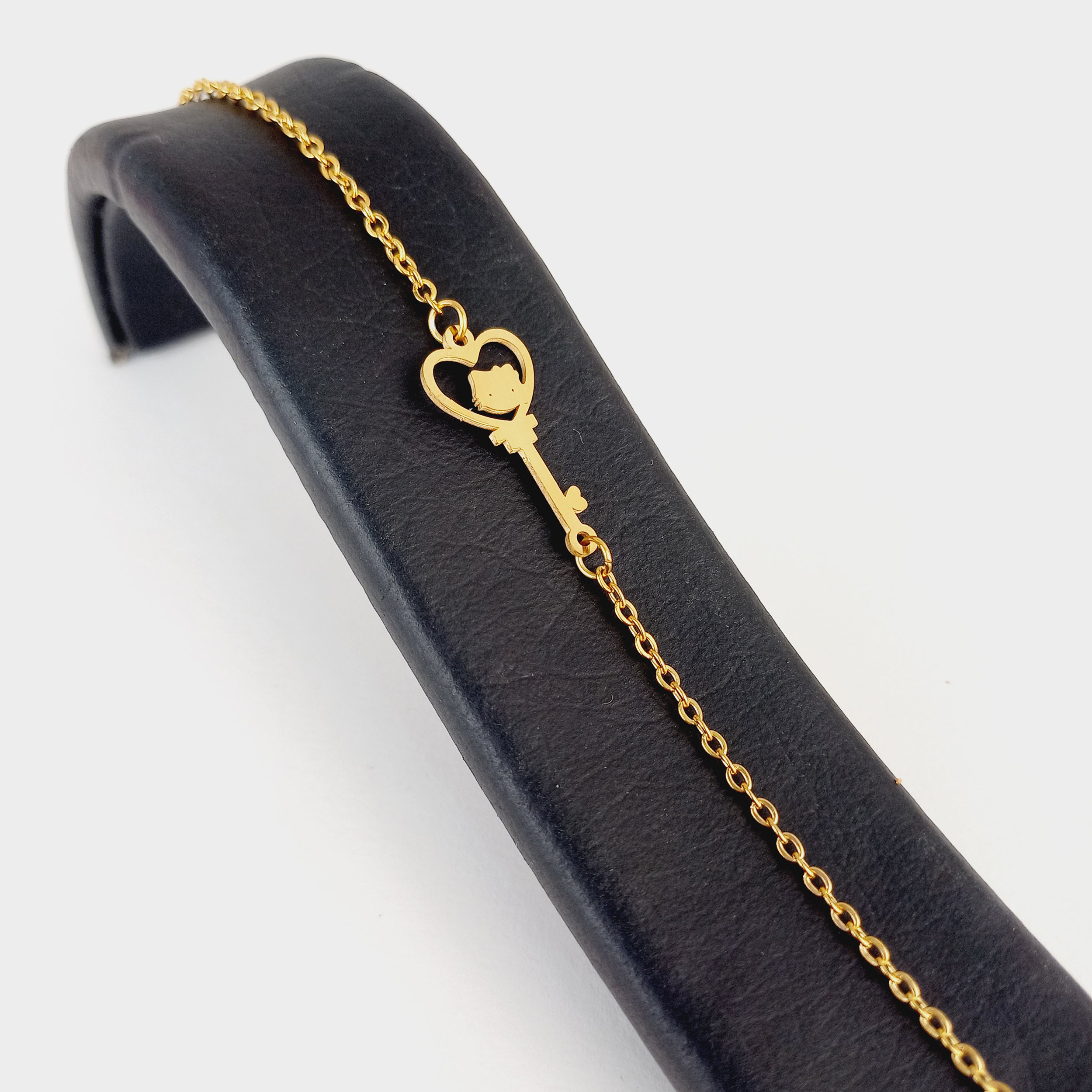 پابند زنانه مدل کلید گربه کد F4 پابند زنانه مدل کلید گربه کد F4