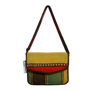 کیف رودوشی گلیمی مدل L45