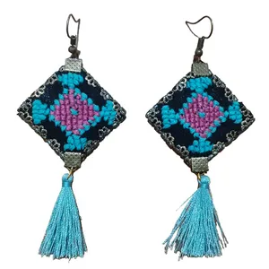 گوشواره سوزن دوزی کد B10