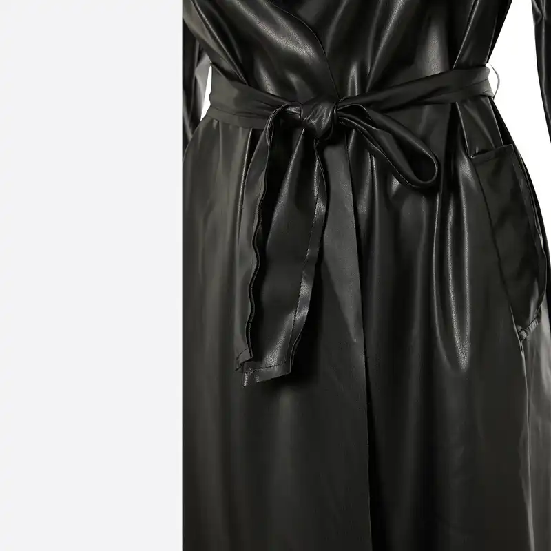 کت چرم زنانه مدل TRDR0022F