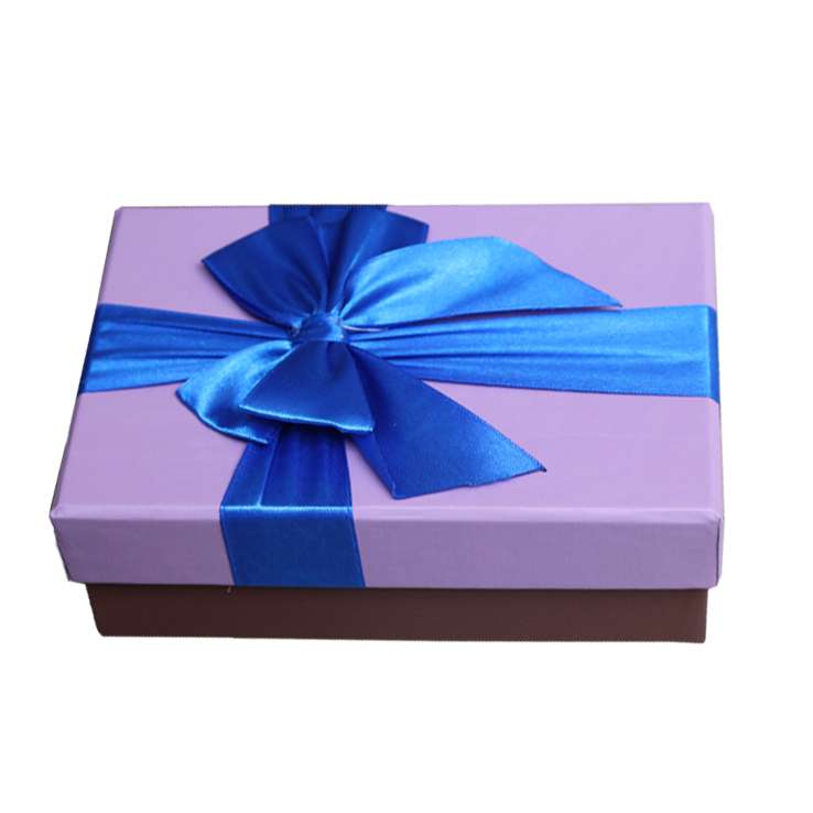 جعبه هدیه مدل ربان کد 2