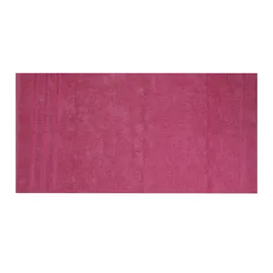 حوله دستی برق لامع طرح تینا سایز 80*50 سانتی متر