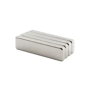 آهن ربا مدل نئودیمیوم کد Mega.Sq40.10h3 بسته 4 عددی