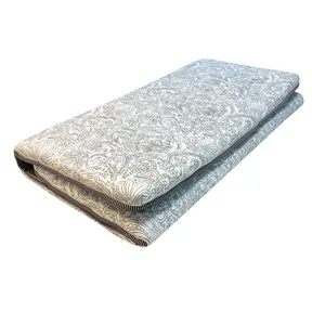 محافظ تشک یوموش مدل گلریز کد 1 یکنفره سایز 200×120 سانتی متر 