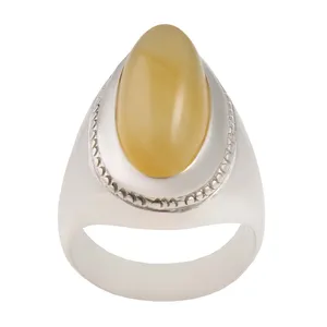 انگشتر نقره مردانه بازرگانی میلادی مدل عقیق زرد شرف الشمس الشمس کهنه کد AM_1835