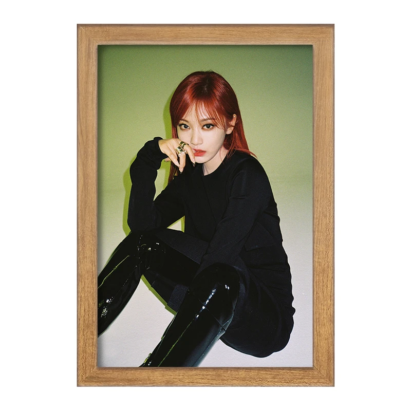 تابلو خندالو مدل نینگ نینگ گروه آسپا Aespa  کد 12479