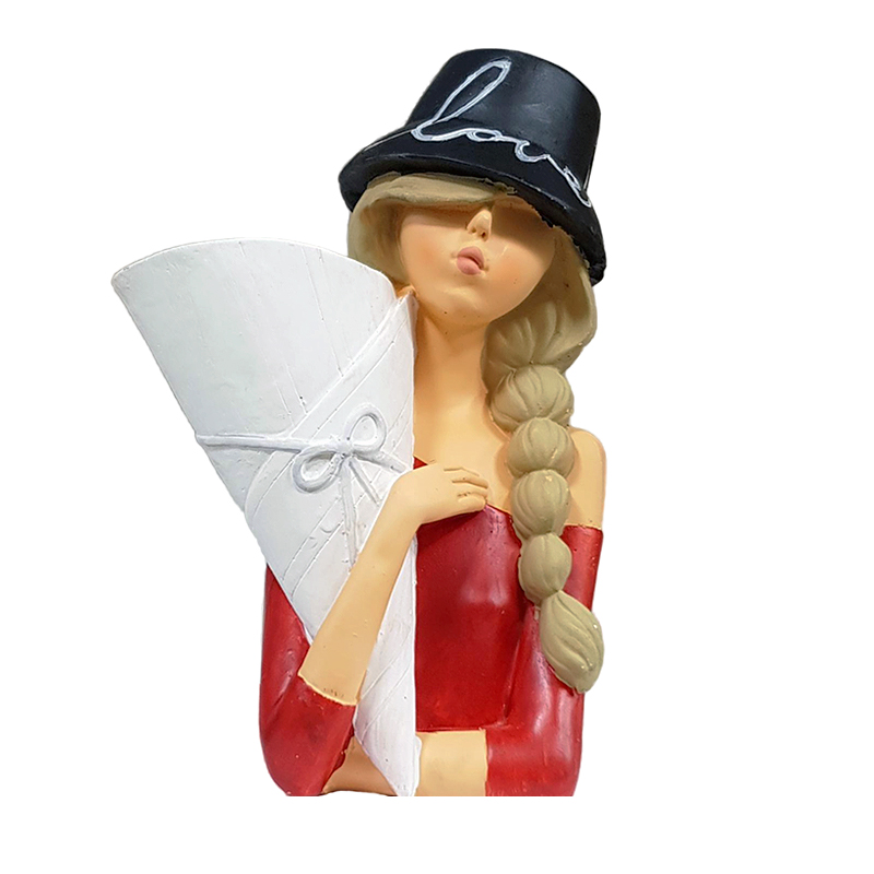مجسمه مدل دختر کلاهی گلدان به دست کد MOD202
