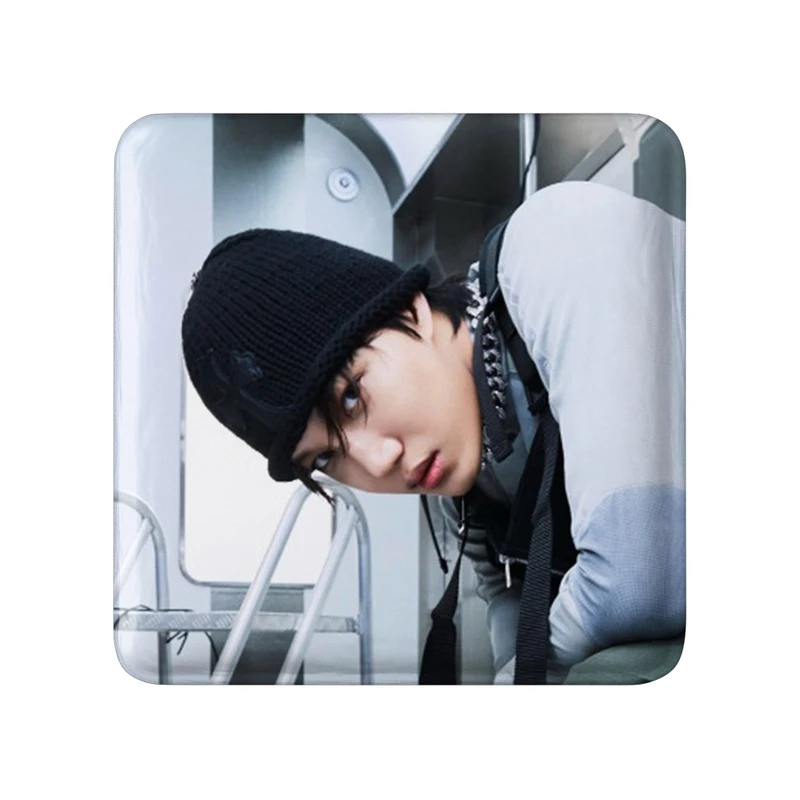 مگنت خندالو طرح کای گروه اکسو کد 16785